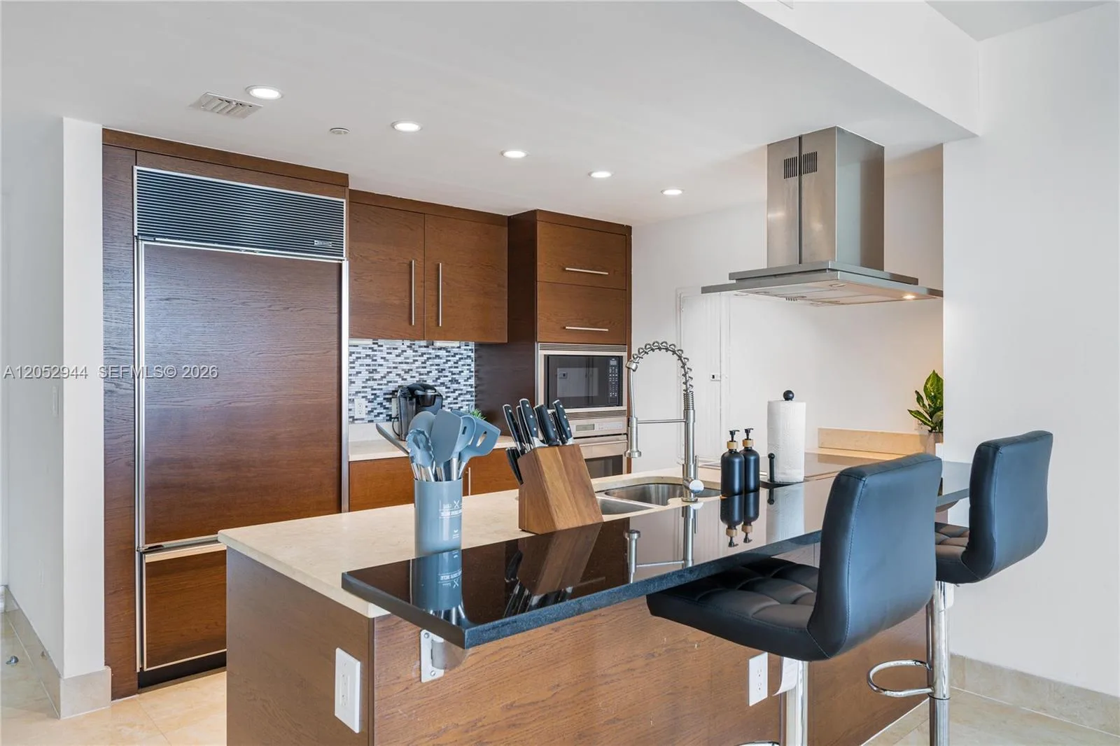 495 Brickell # 5705, Miami, FL 33131 photo 10