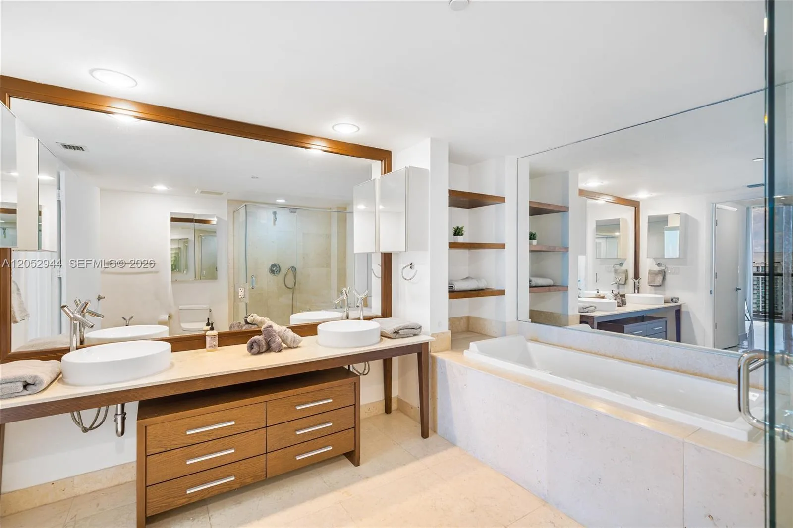 495 Brickell # 5705, Miami, FL 33131 photo 7