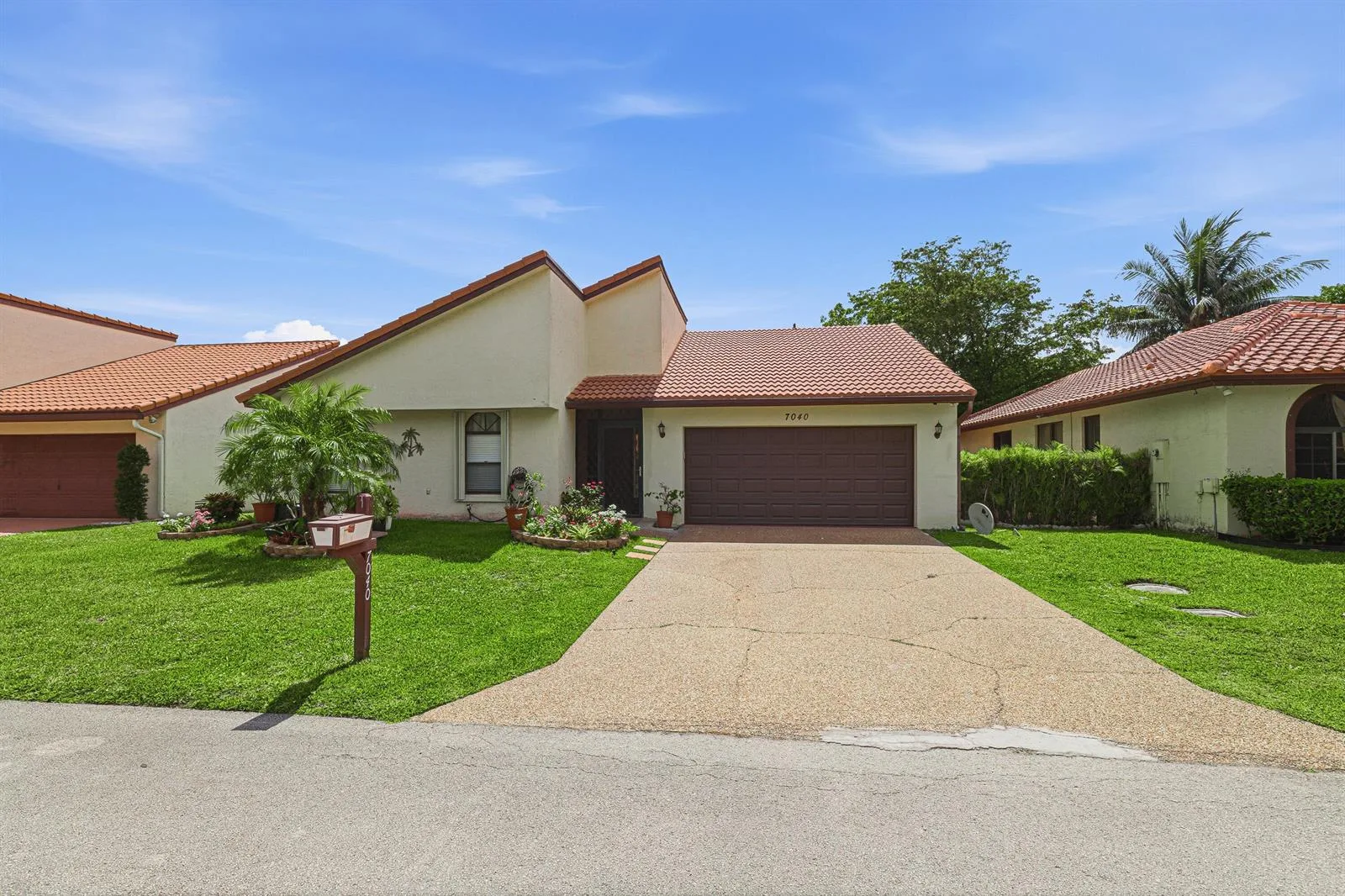 7040 Golf Pointe Circle, Tamarac, FL 33321