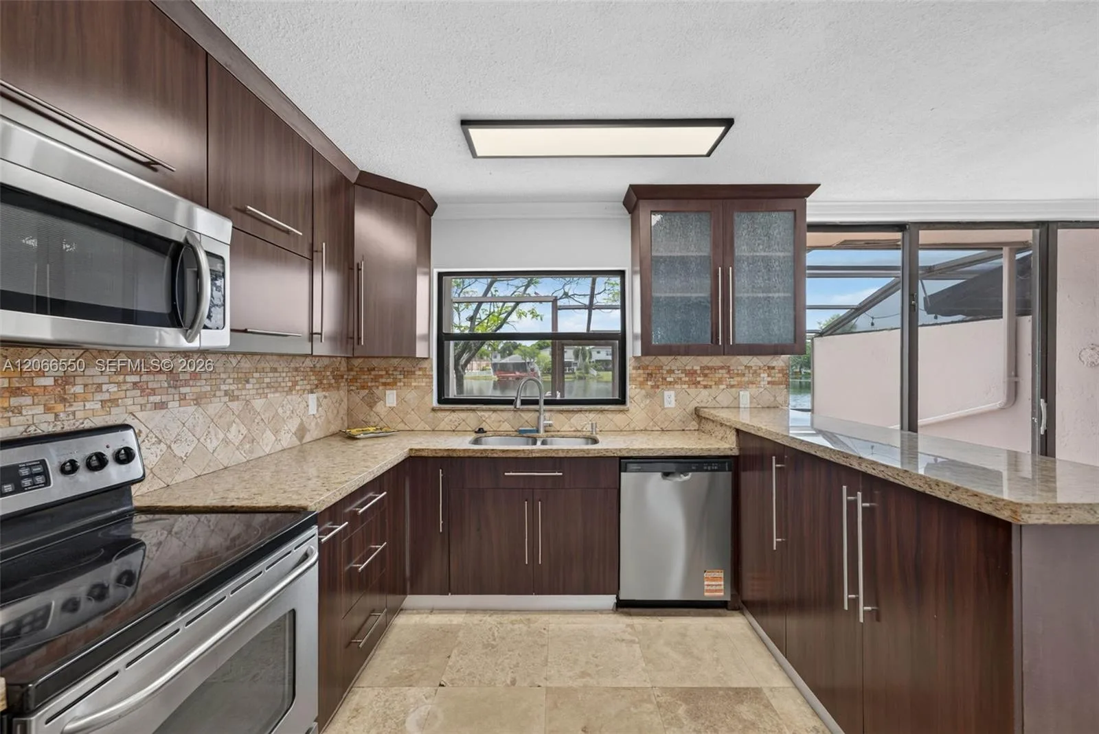 1217 NW 122nd Ter, Pembroke Pines, FL 33026 photo 7