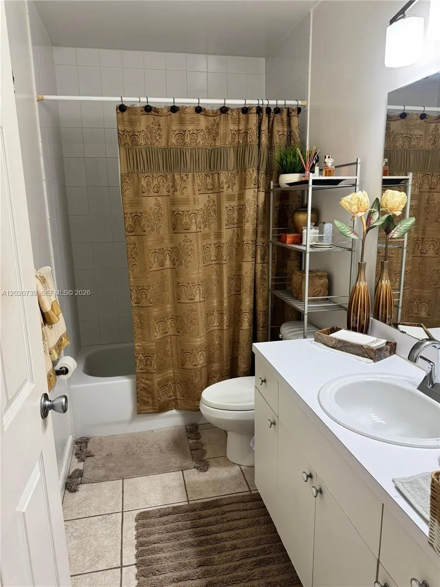 2330 SW 80th Ter, Miramar, FL 33025 photo 7