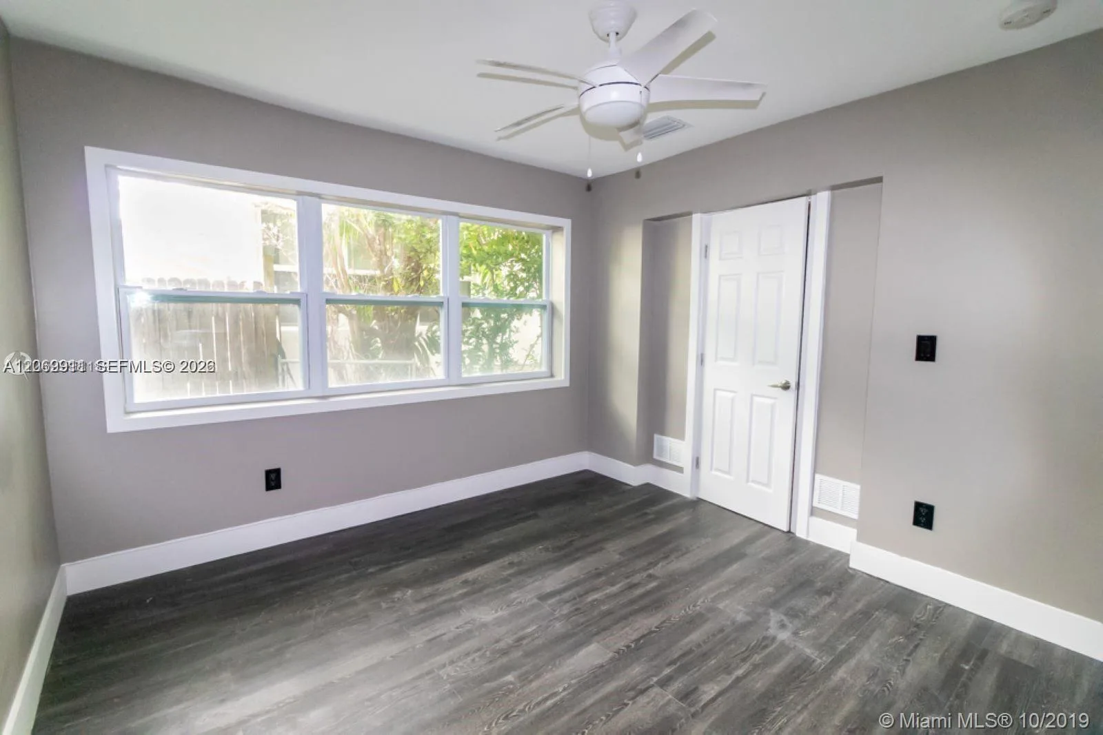 733 85th St # B, Miami Beach, FL 33141 photo 13