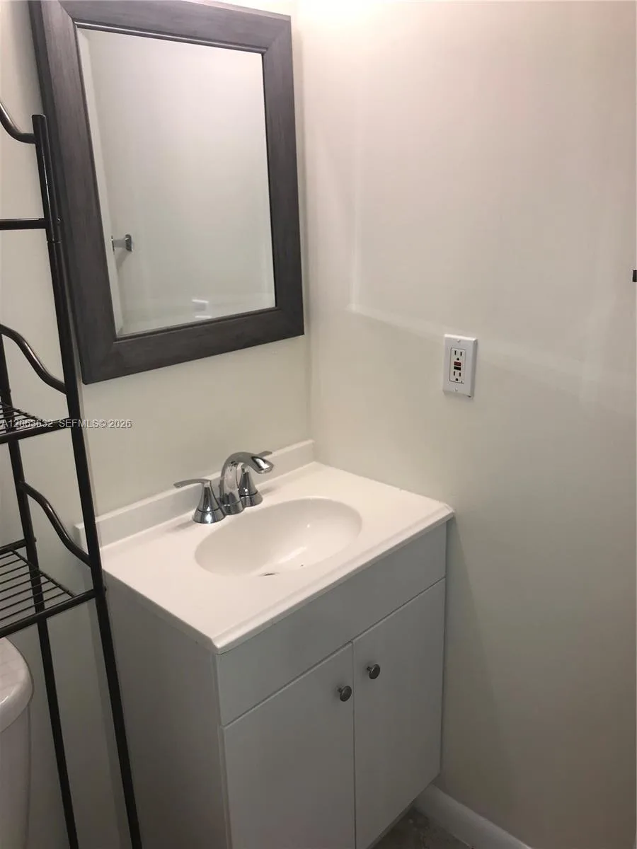 6796 S Palmetto Cir S # 101, Boca Raton, FL 33433 photo 7
