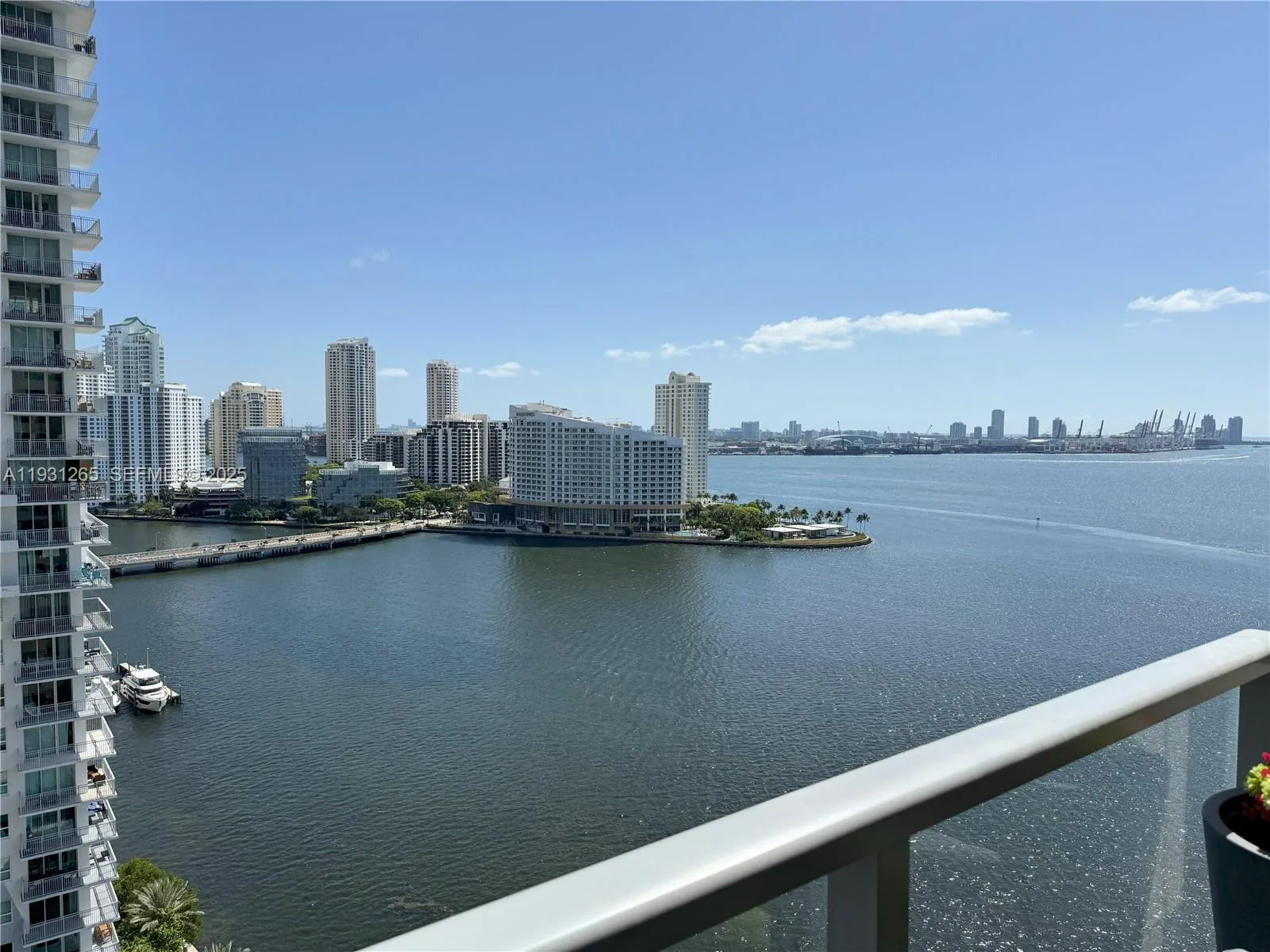 1155 Brickell Bay Dr # 2108, Miami, FL 33131