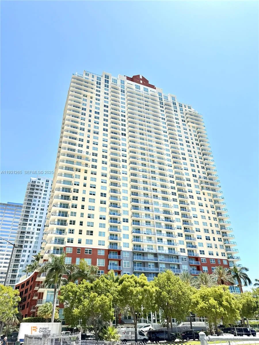 1155 Brickell Bay Dr # 2108, Miami, FL 33131 photo 3