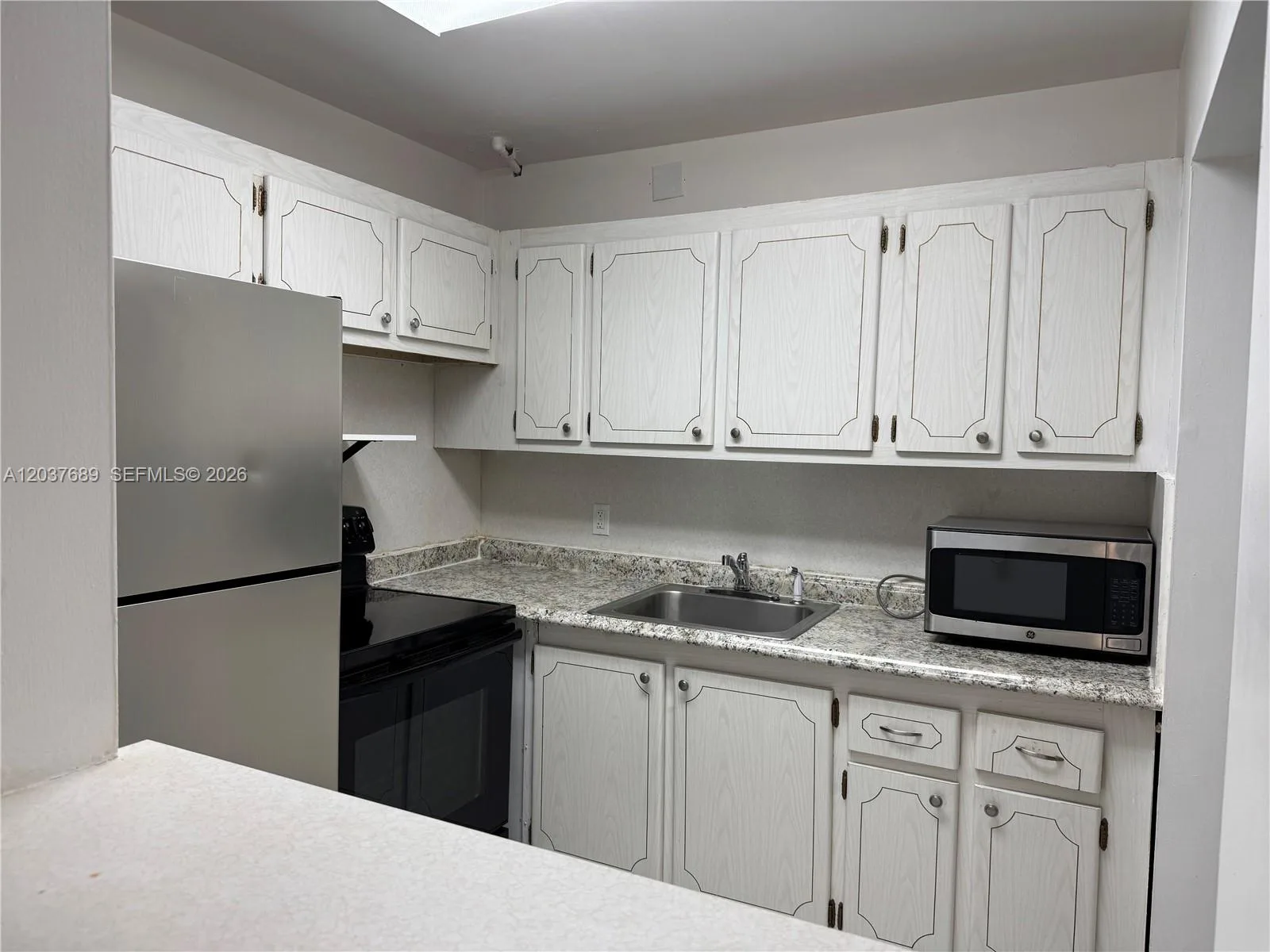 111 Tilford F # 111, Deerfield Beach, FL 33442 photo 8