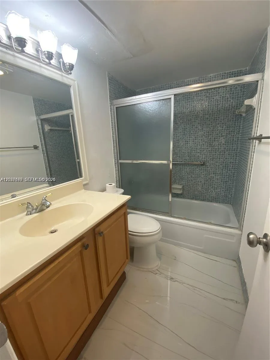 111 Tilford F # 111, Deerfield Beach, FL 33442 photo 9