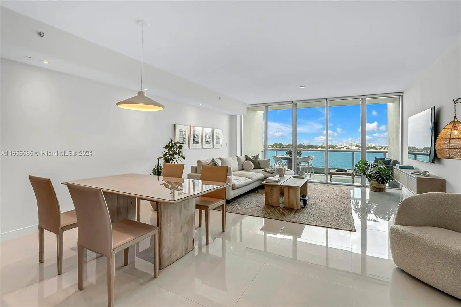 Cielo on the Bay – photo 13