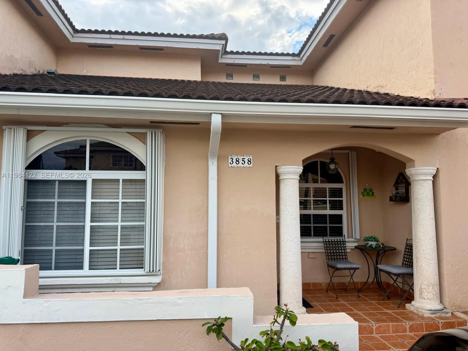 3858 SW 153rd Pl, Miami, FL 33185 photo 6