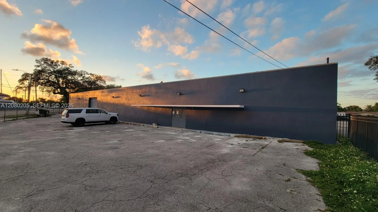 1871 NW North River Dr, Miami, FL 33125