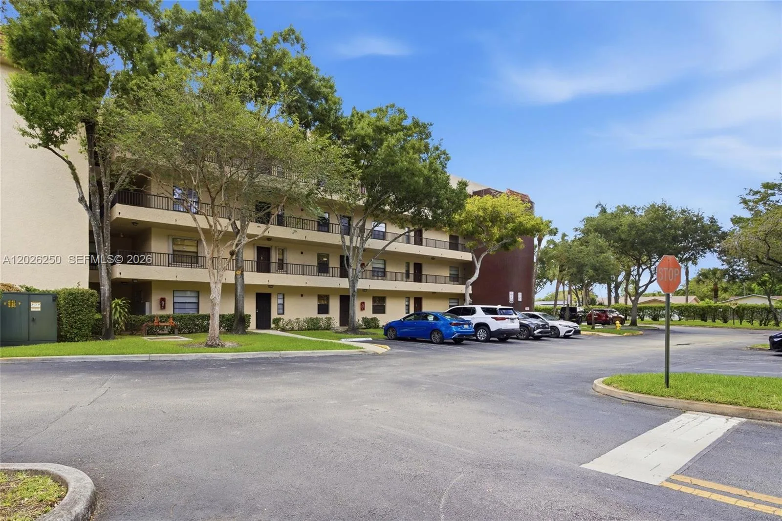 10451 W Broward Blvd # 209, Plantation, FL 33324 photo 2