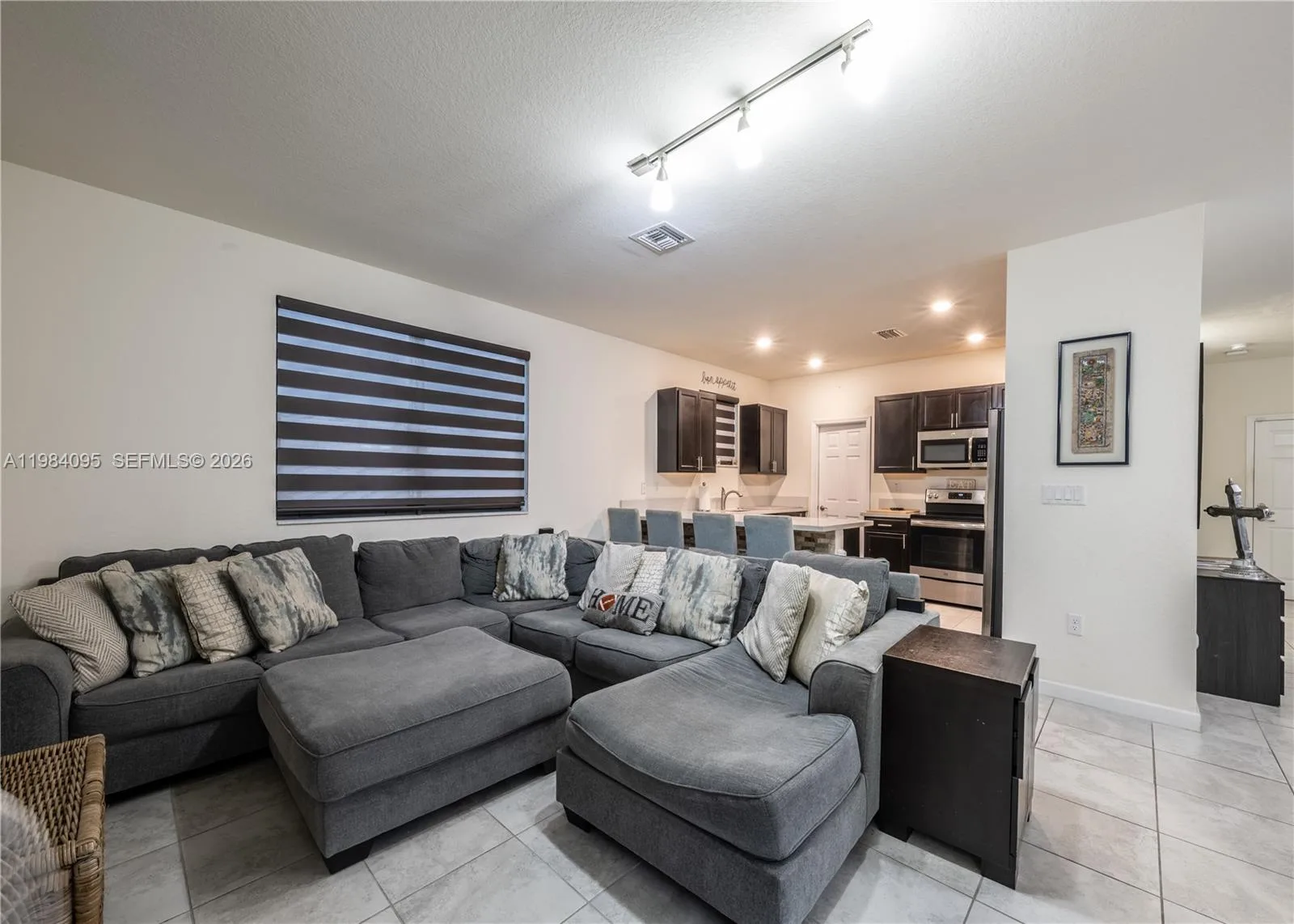 141 NE 24th Ave, Homestead, FL 33033 photo 8