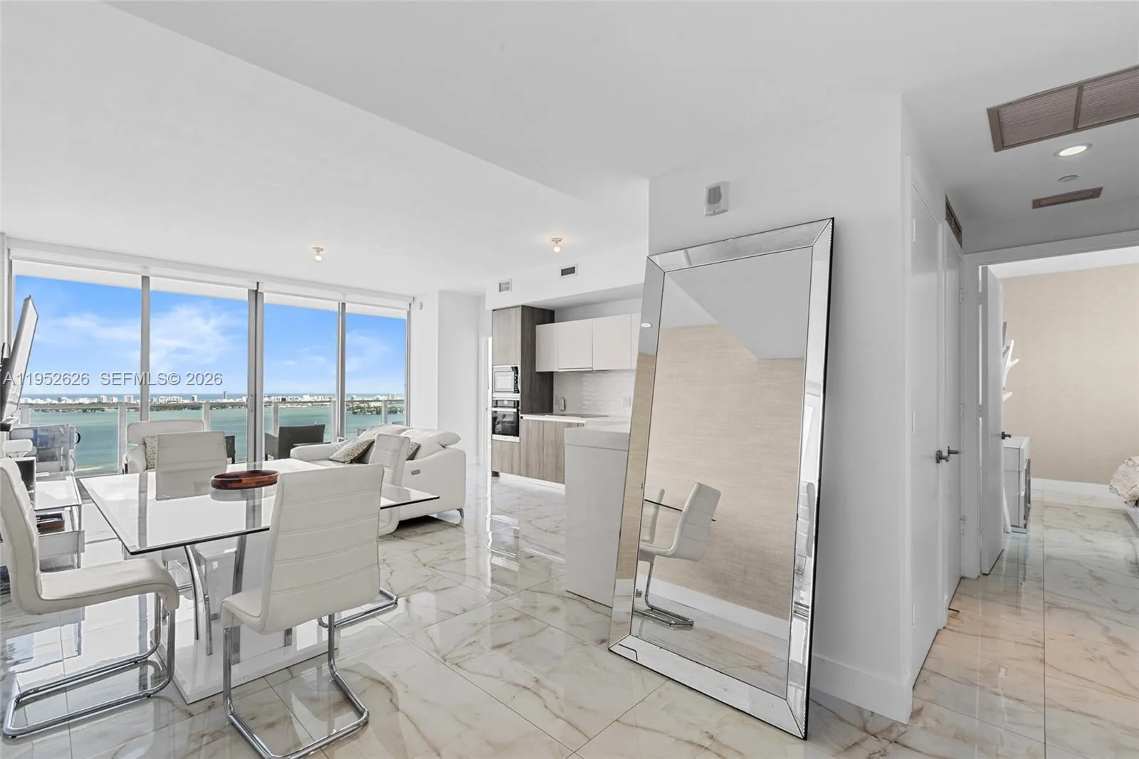 2900 NE 7th Ave # 4104, Miami, FL 33137 photo 2