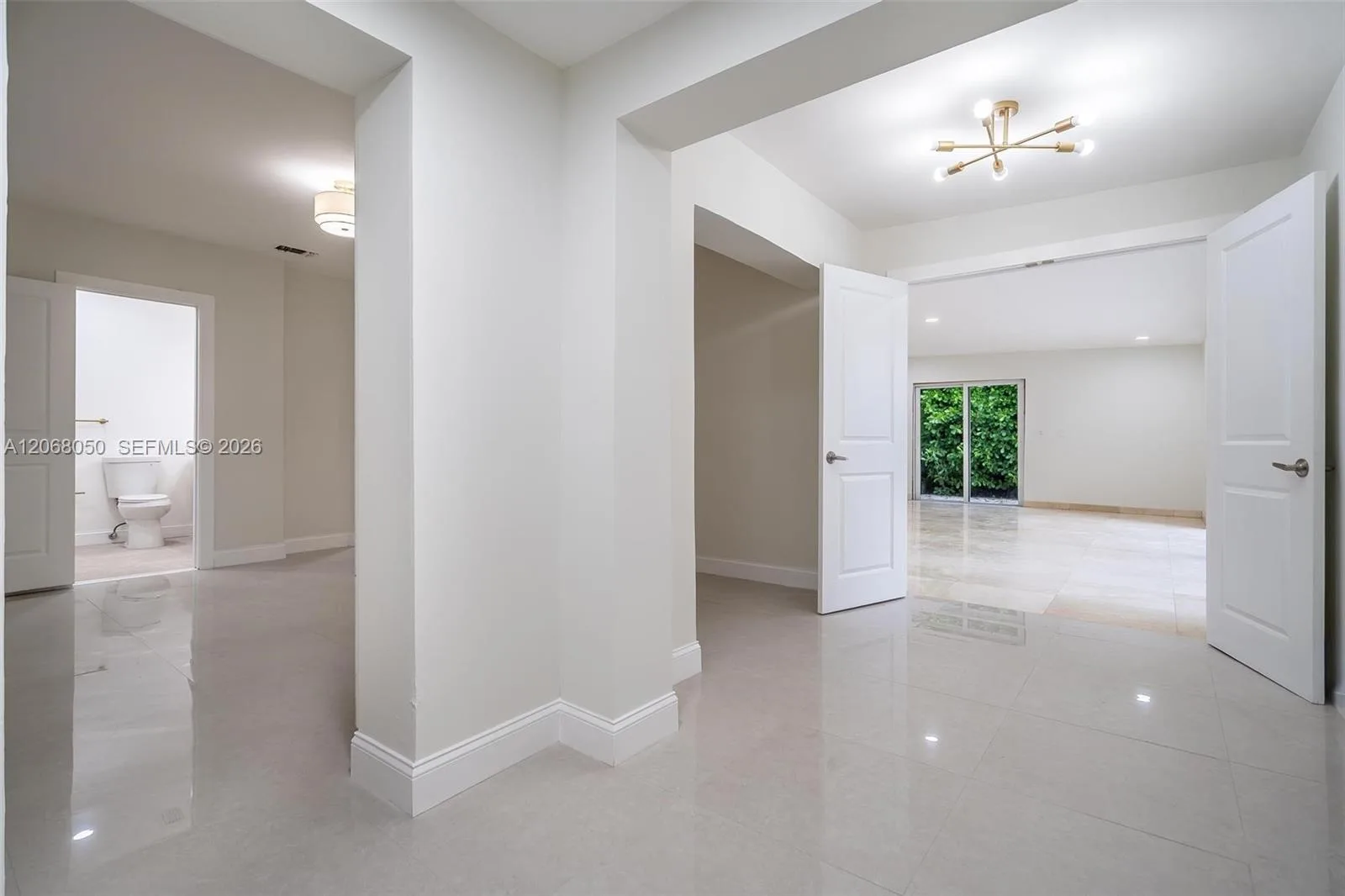 1710 Cleveland Rd # 0, Miami Beach, FL 33141 photo 13