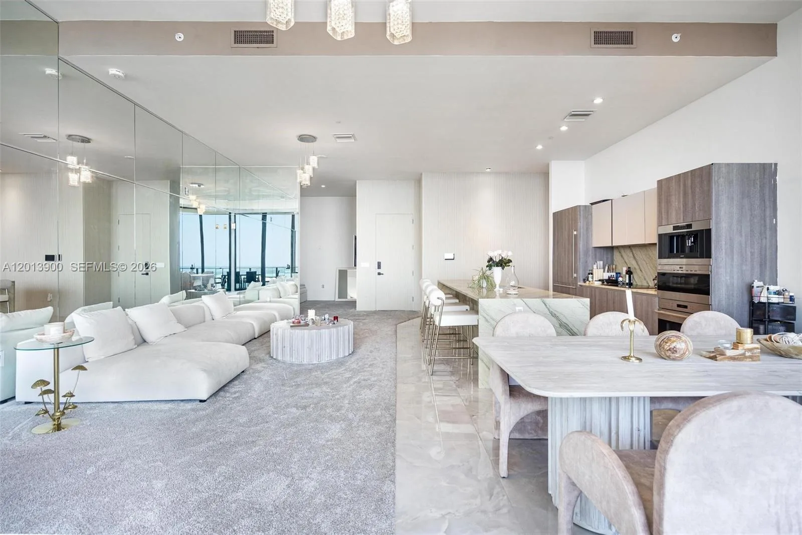 801 S Miami Ave # 5702, Miami, FL 33130 photo 4
