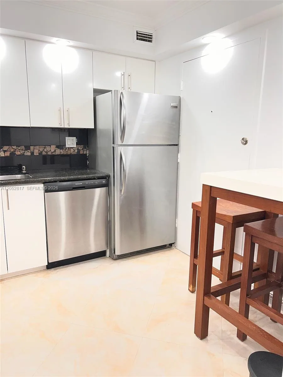 3180 S Ocean Dr # 1418, Hallandale Beach, FL 33009 photo 10