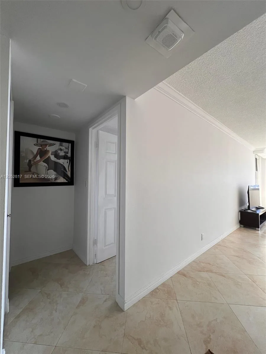 3180 S Ocean Dr # 1418, Hallandale Beach, FL 33009 photo 11