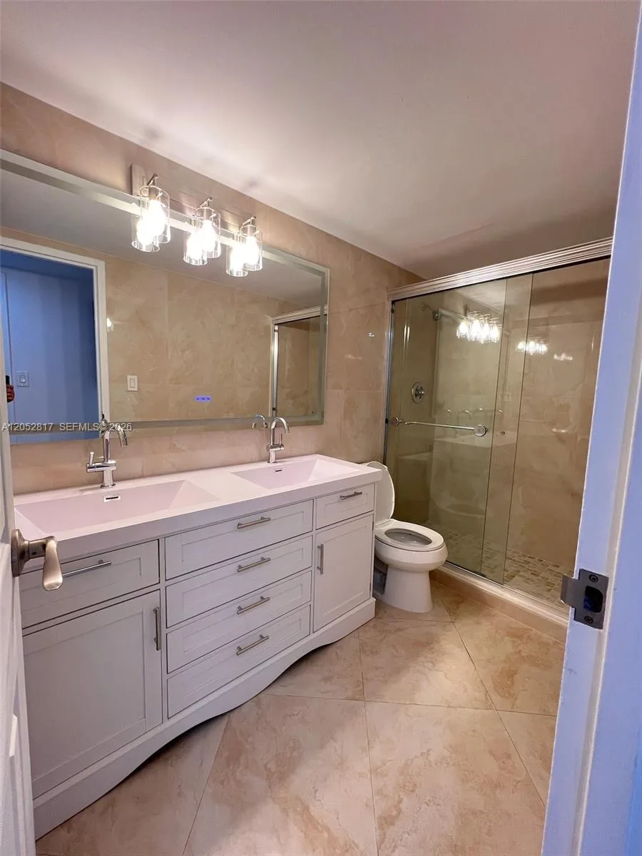 3180 S Ocean Dr # 1418, Hallandale Beach, FL 33009 photo 8