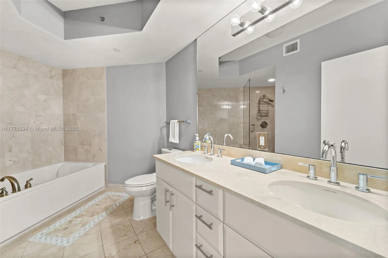 6365 Collins Ave # 2007, Miami Beach, FL 33141 photo 10