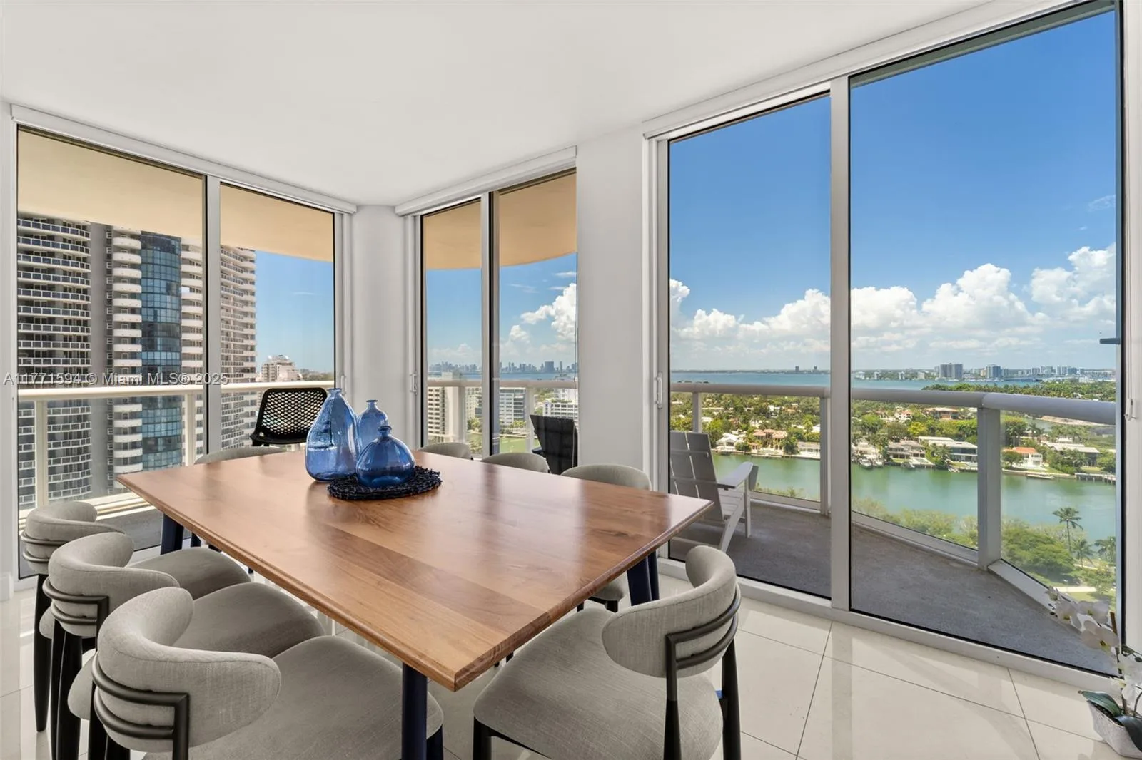 6365 Collins Ave # 2007, Miami Beach, FL 33141 photo 4