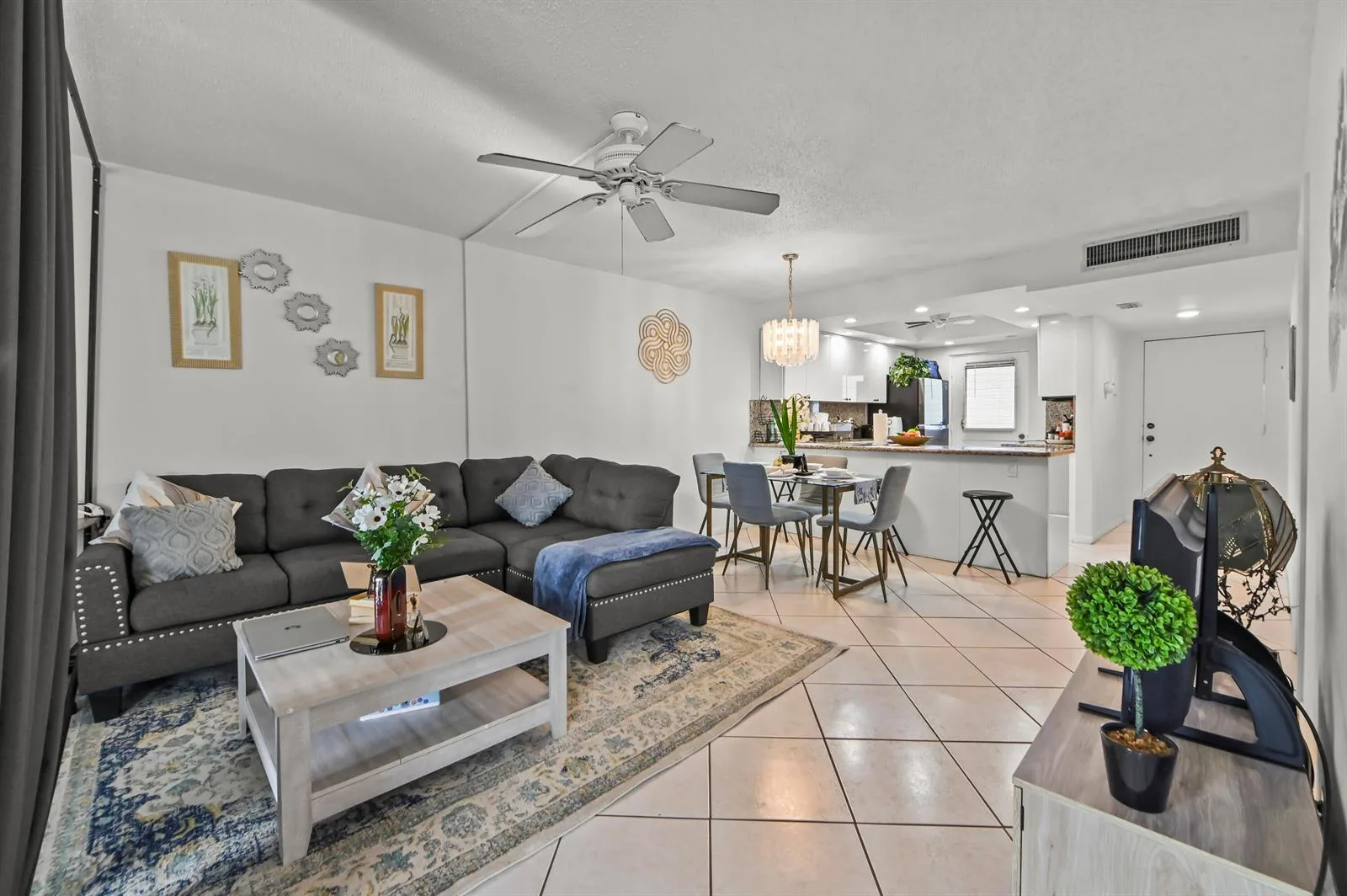 5700 NW 2ND Avenue # 708, Boca Raton, FL 33487