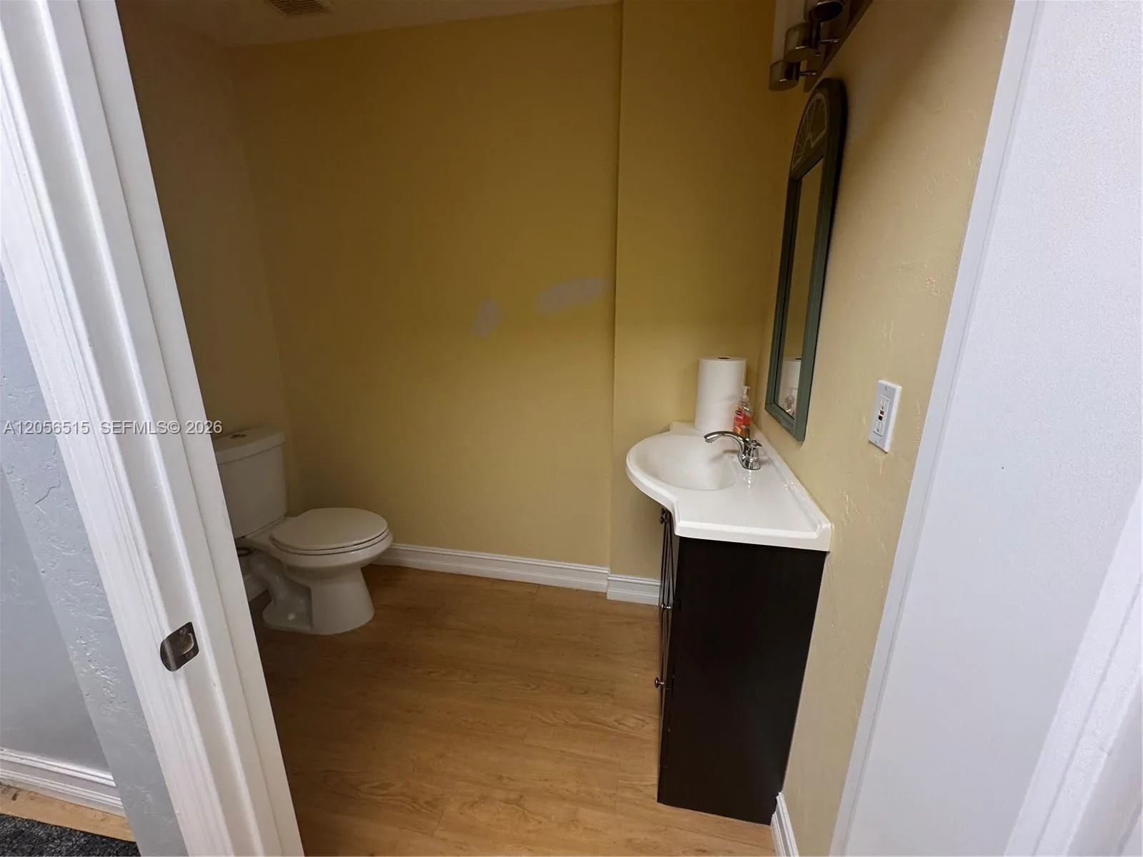 1926 Tyler St, Hollywood, FL 33020 photo 4