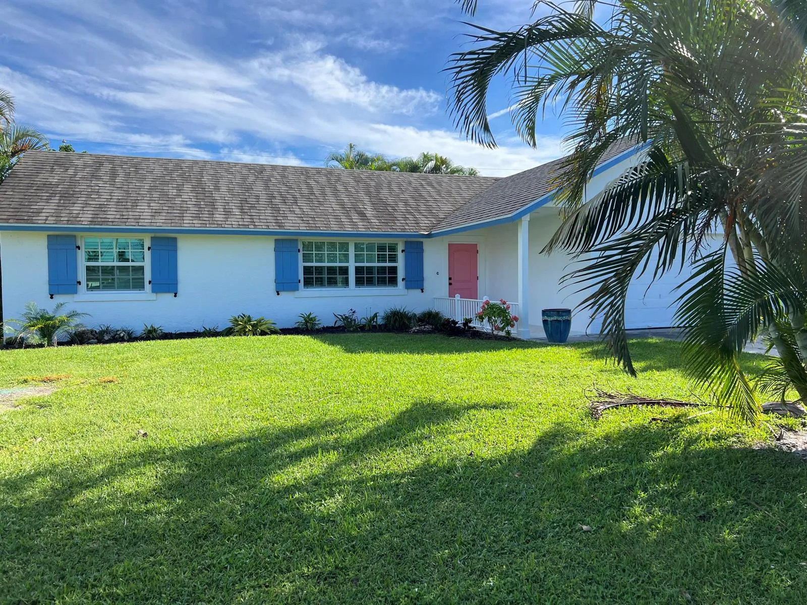 8014 SE Carlton Street, Hobe Sound, FL 33455 photo 3