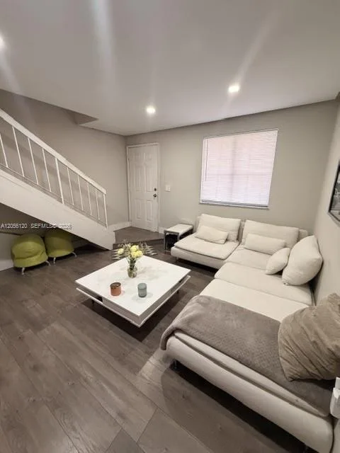 1809 SW 107th Ave # 2707, Miami, FL 33165 photo 2