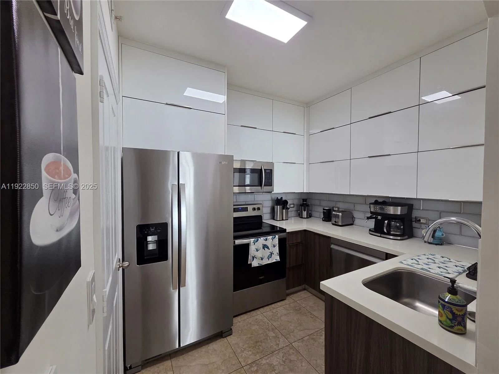 9172 Collins Ave # 403, Surfside, FL 33154 photo 6