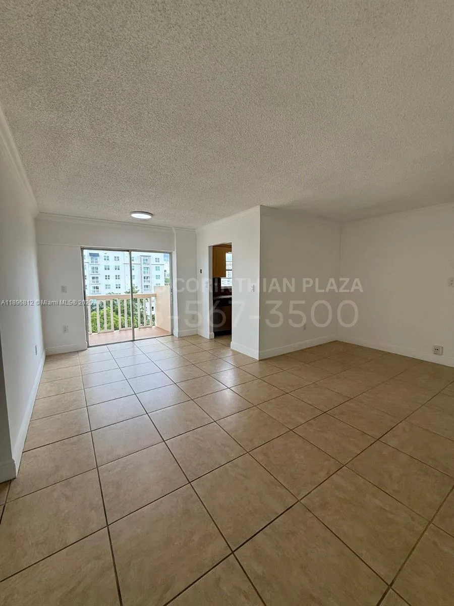 Gables Corinthian Plaza – photo 25