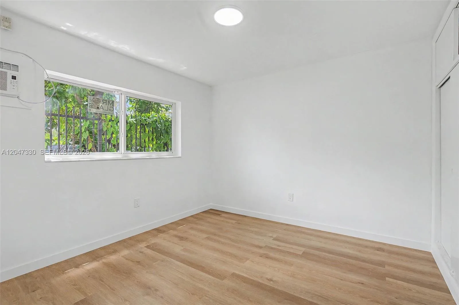 60 NW 79th St # 27, Miami, FL 33150 photo 2