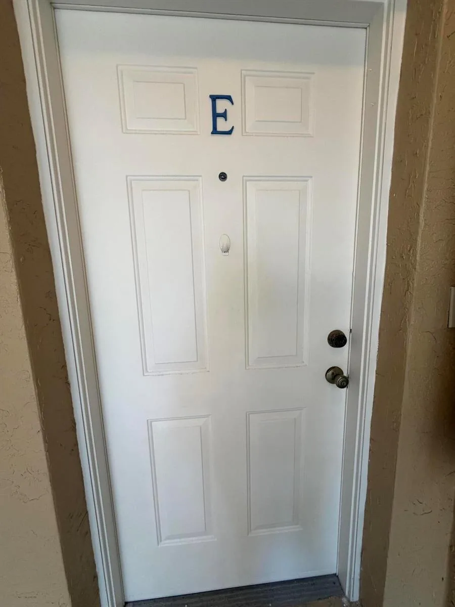 154 Village Boulevard # E, Tequesta, FL 33469 photo 2