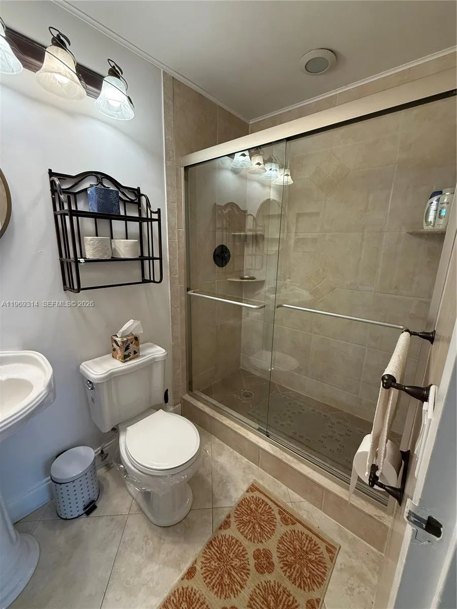 127 Tuscany B # 127, Delray Beach, FL 33446 photo 12
