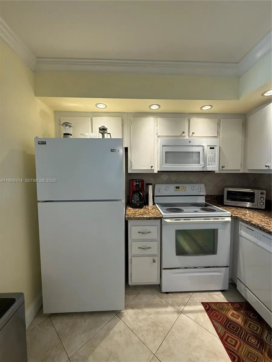 127 Tuscany B # 127, Delray Beach, FL 33446 photo 5