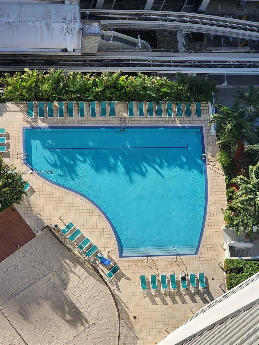 888 Biscayne Blvd # 2112, Miami, FL 33132 photo 7