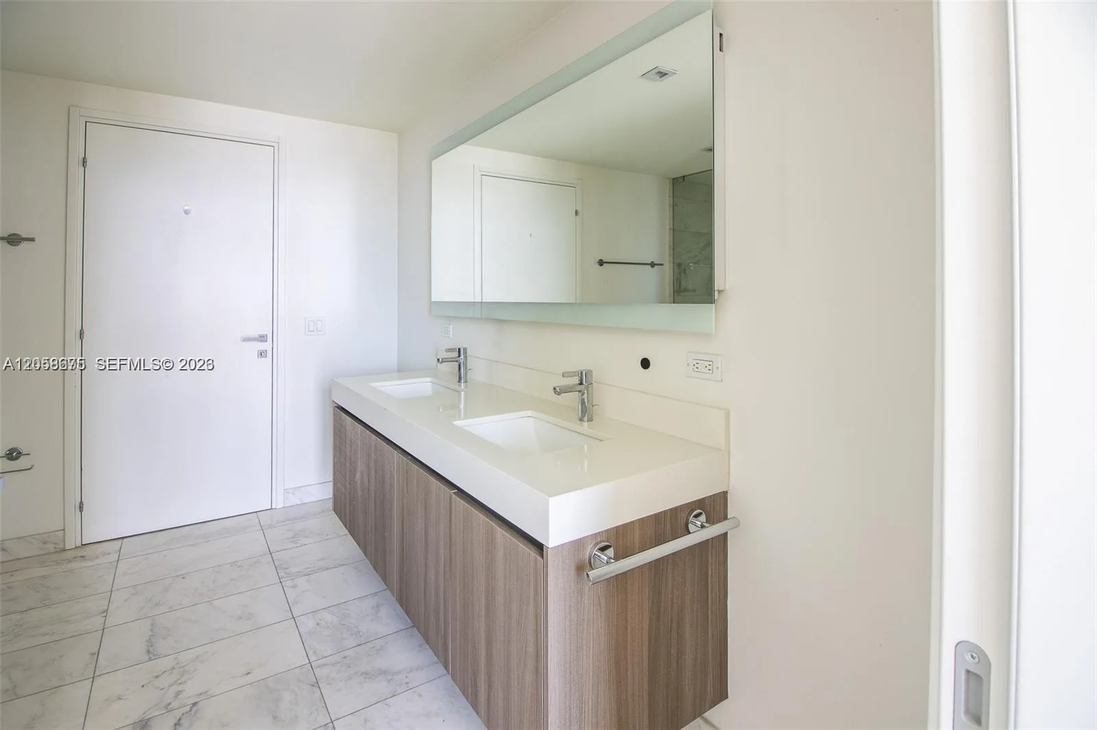 401 N Birch Rd # 1113, Fort Lauderdale, FL 33304 photo 10