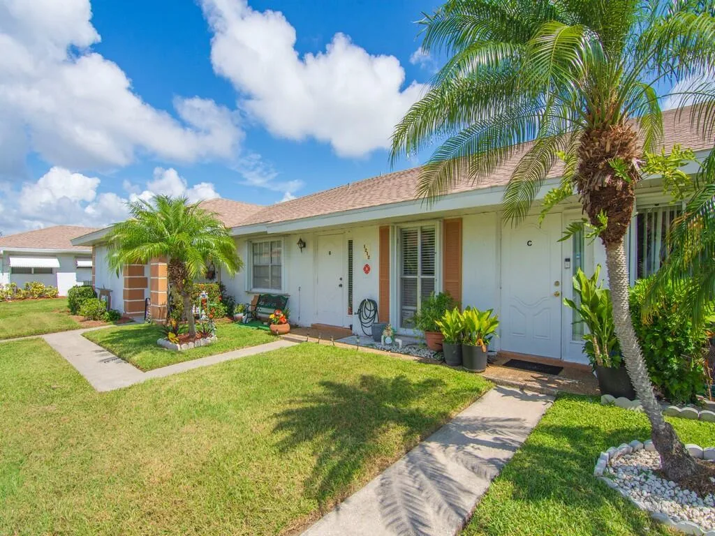 1212 S LAKES END Drive # C, Fort Pierce, FL 34982