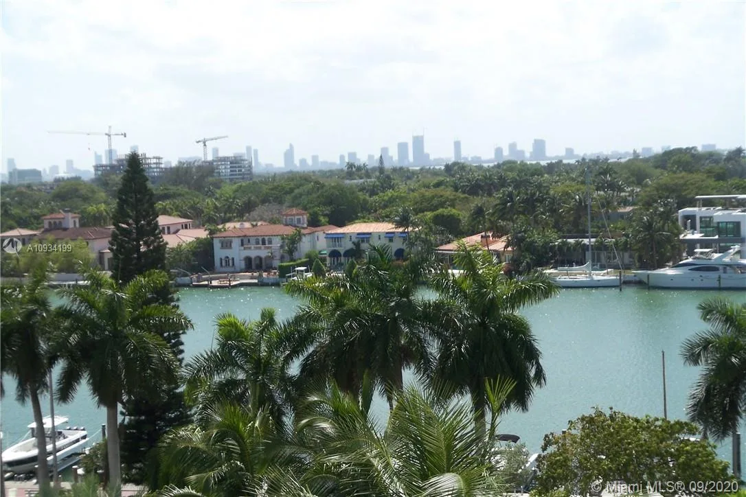 5161 COLLINS AV # 806, Miami Beach, FL 33140