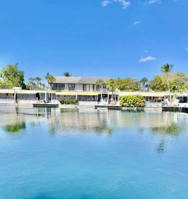 6364 Milk Wagon Ln, Miami Lakes, FL 33014 photo 13