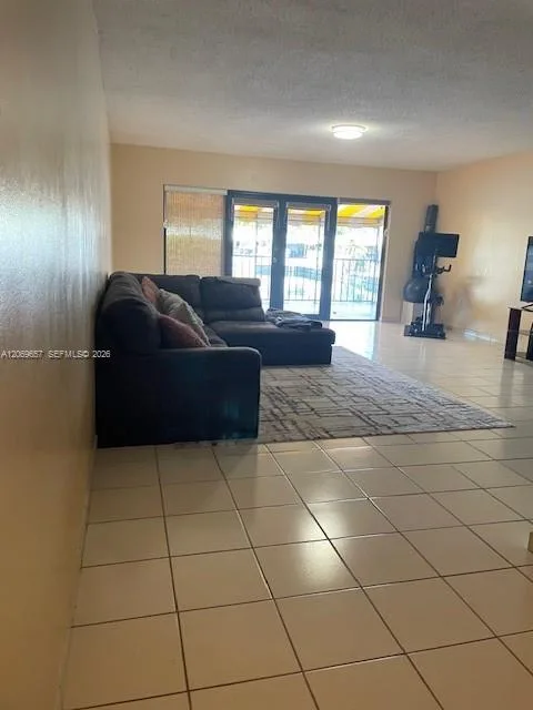 6364 Milk Wagon Ln, Miami Lakes, FL 33014 photo 4