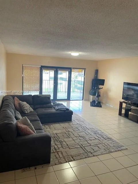 6364 Milk Wagon Ln, Miami Lakes, FL 33014 photo 7