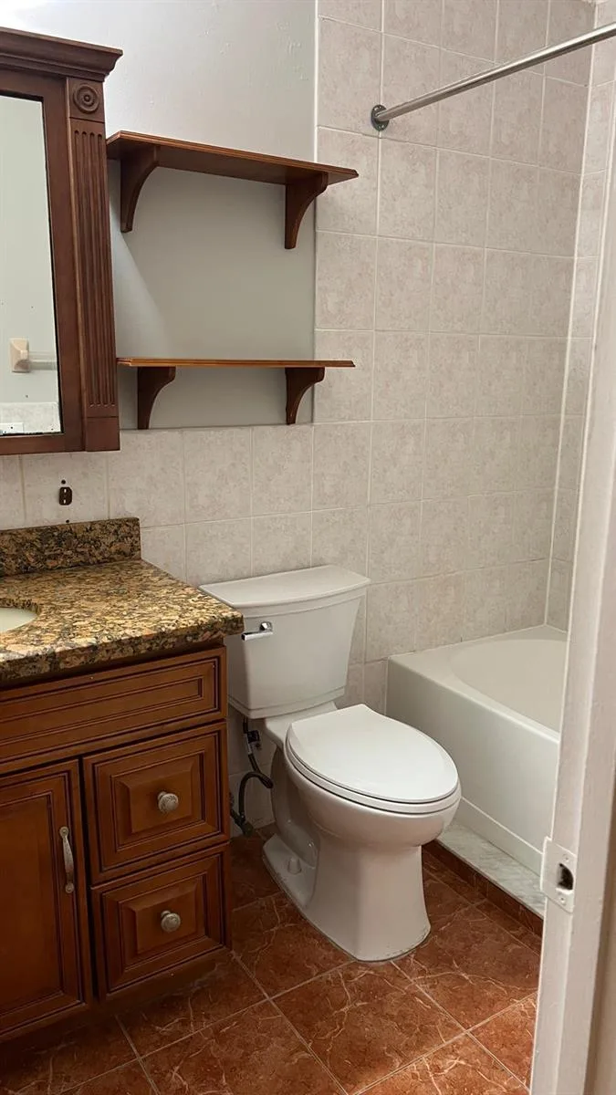 379 SW 34th Terrace, Deerfield Beach, FL 33442 photo 2