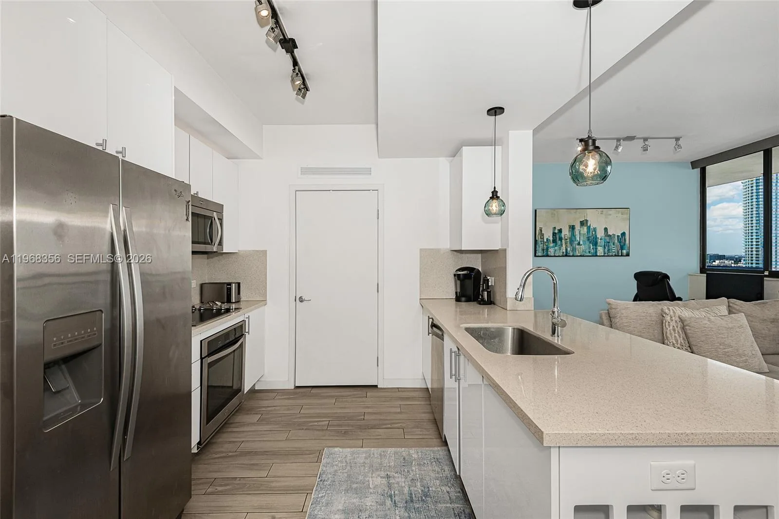 999 SW 1st Ave # 3215, Miami, FL 33130 photo 11