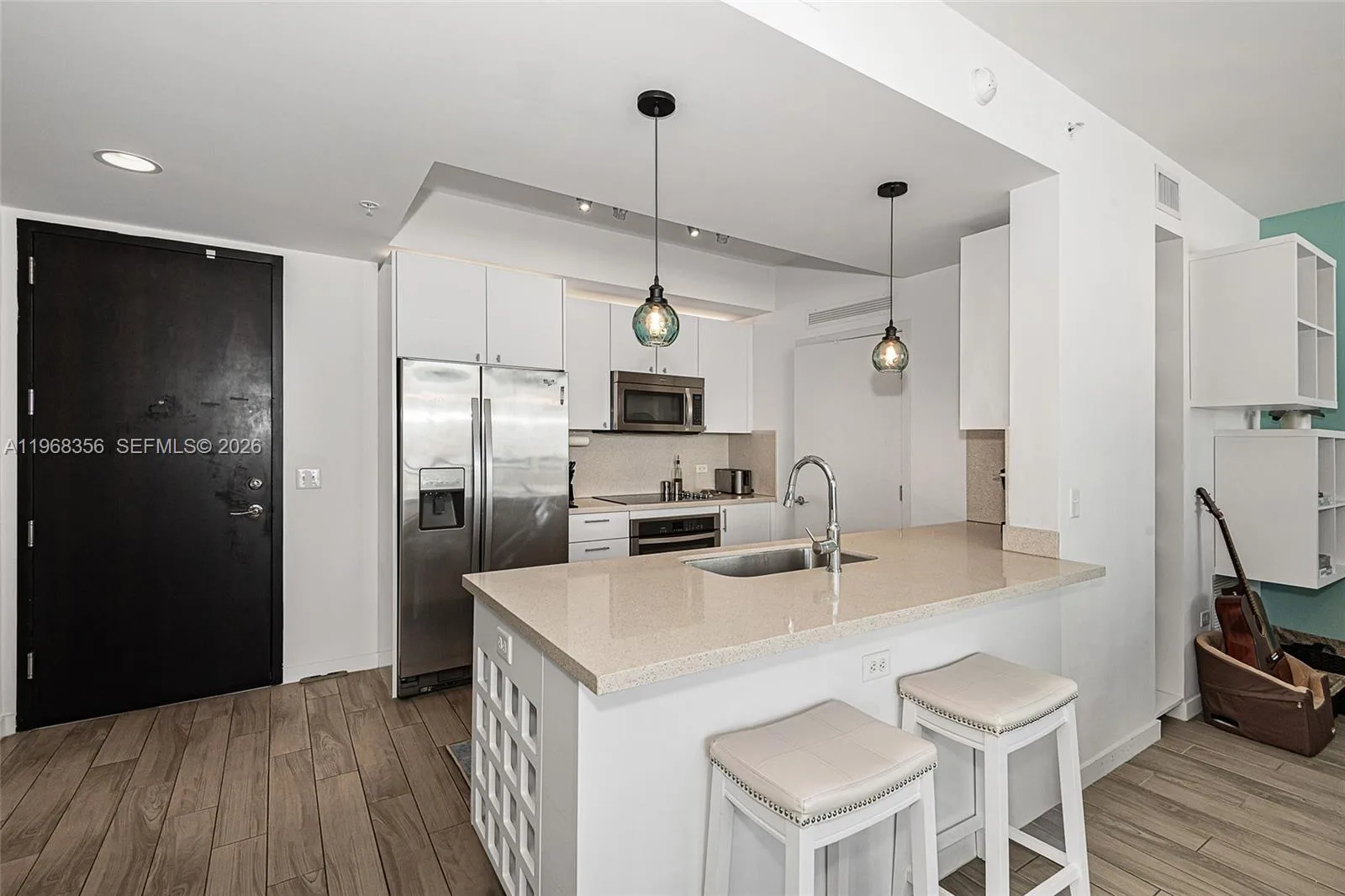 999 SW 1st Ave # 3215, Miami, FL 33130 photo 12