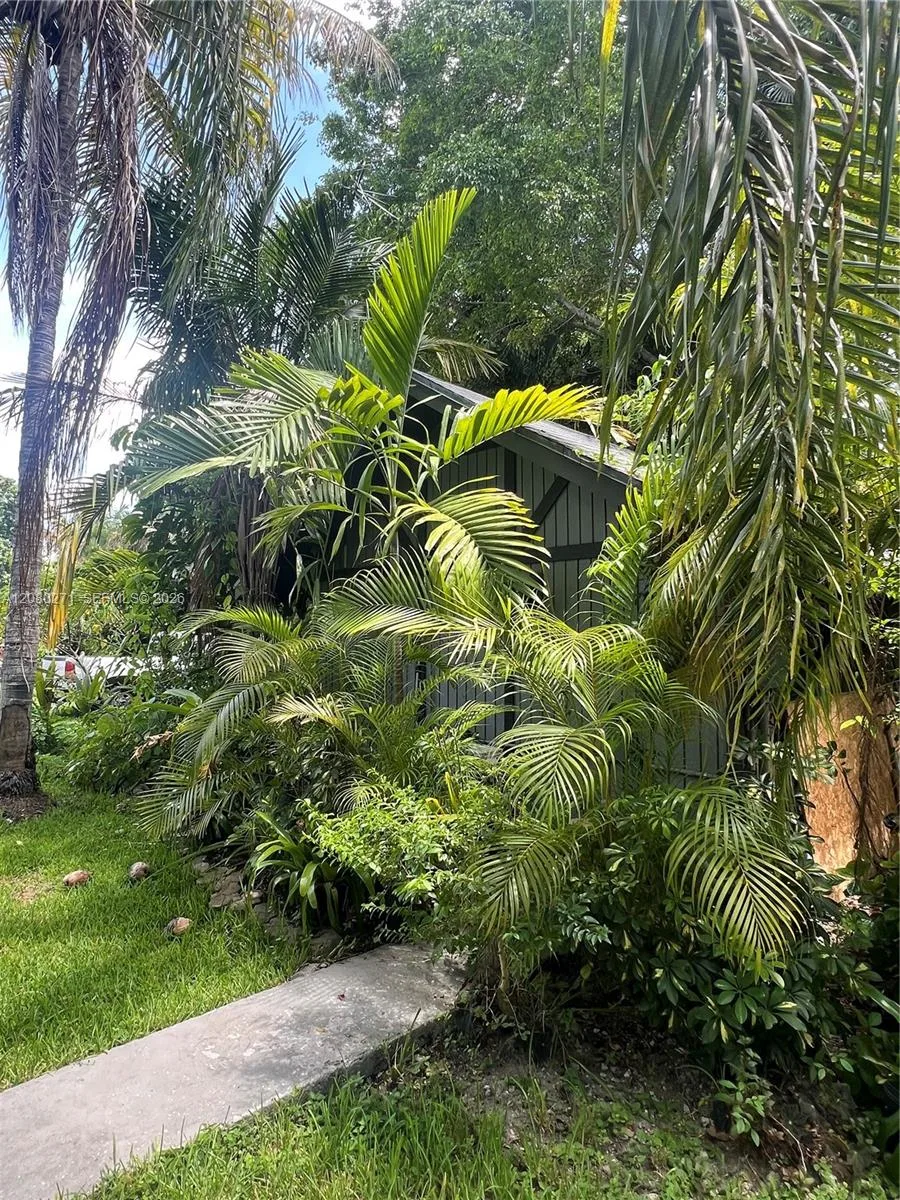 411 SW 1st St # 2, Florida City, FL 33034 photo 8