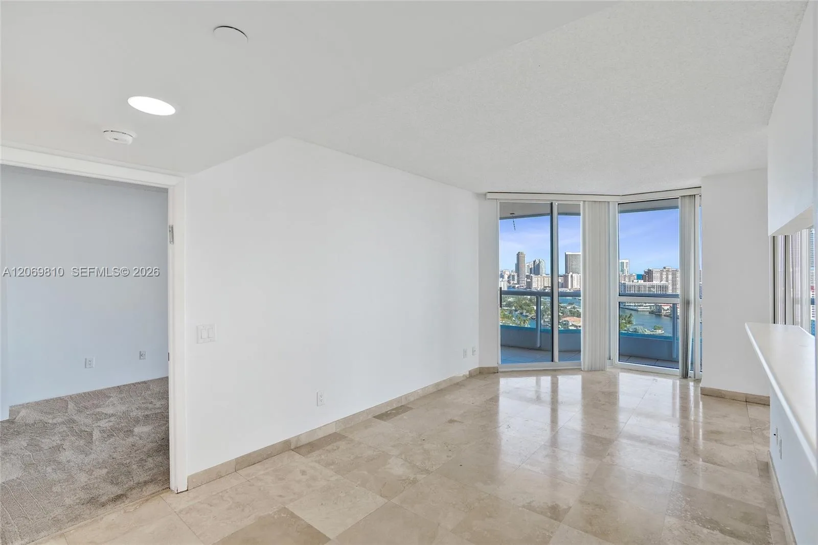 21205 Yacht Club Dr # 2310, Aventura, FL 33180 photo 13