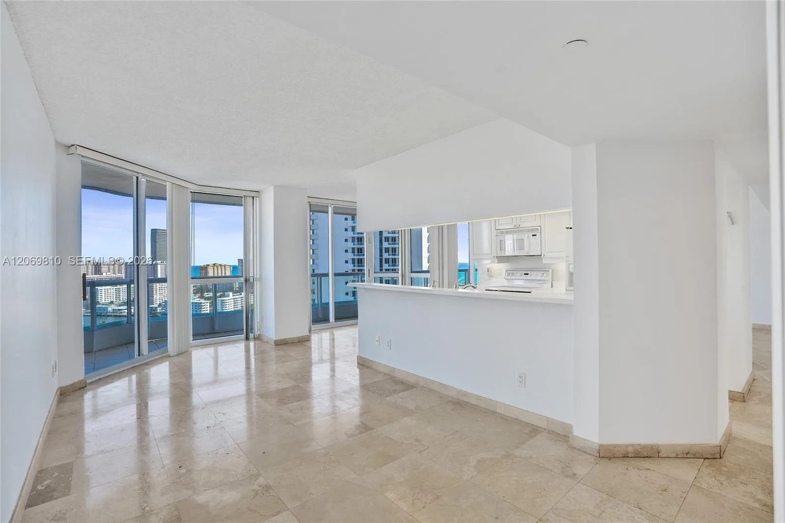 21205 Yacht Club Dr # 2310, Aventura, FL 33180 photo 9