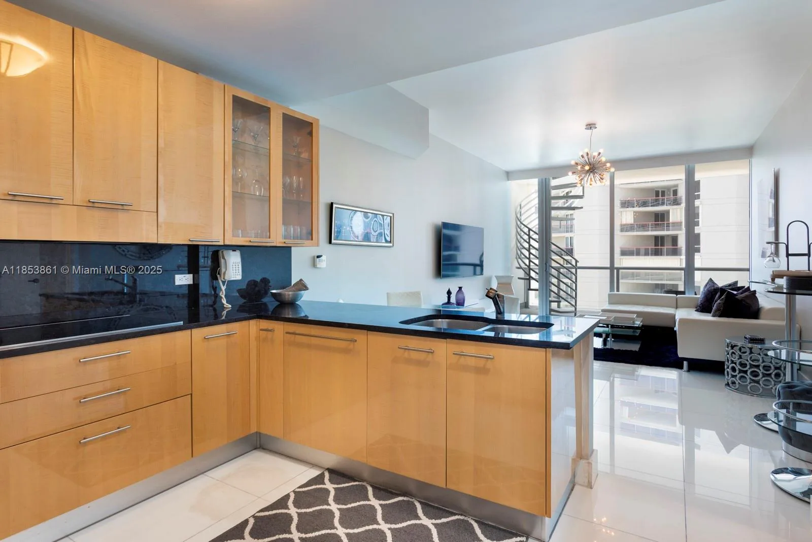 6799 Collins Ave # 507, Miami Beach, FL 33141 photo 11