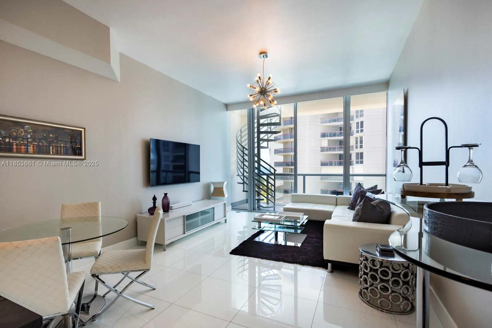 6799 Collins Ave # 507, Miami Beach, FL 33141 photo 3