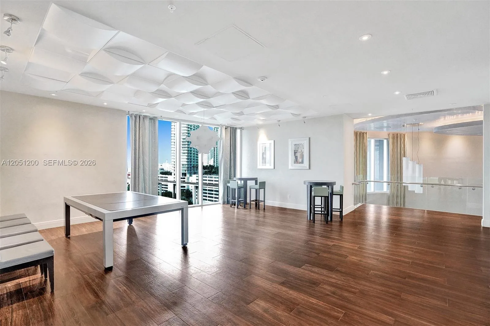 185 SW 7th St # 2603, Miami, FL 33130 photo 5
